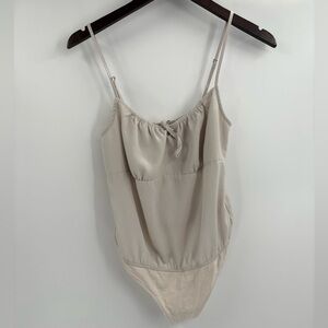 Abercrombie and fitch strap cami beige polyester bodysuit size xs